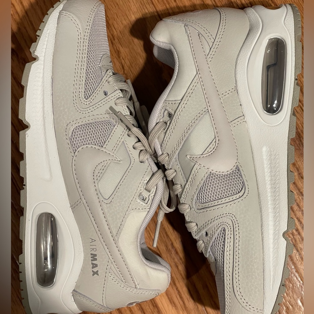Womens Nike Air Max Command - Light Bone/ White (397690 018)